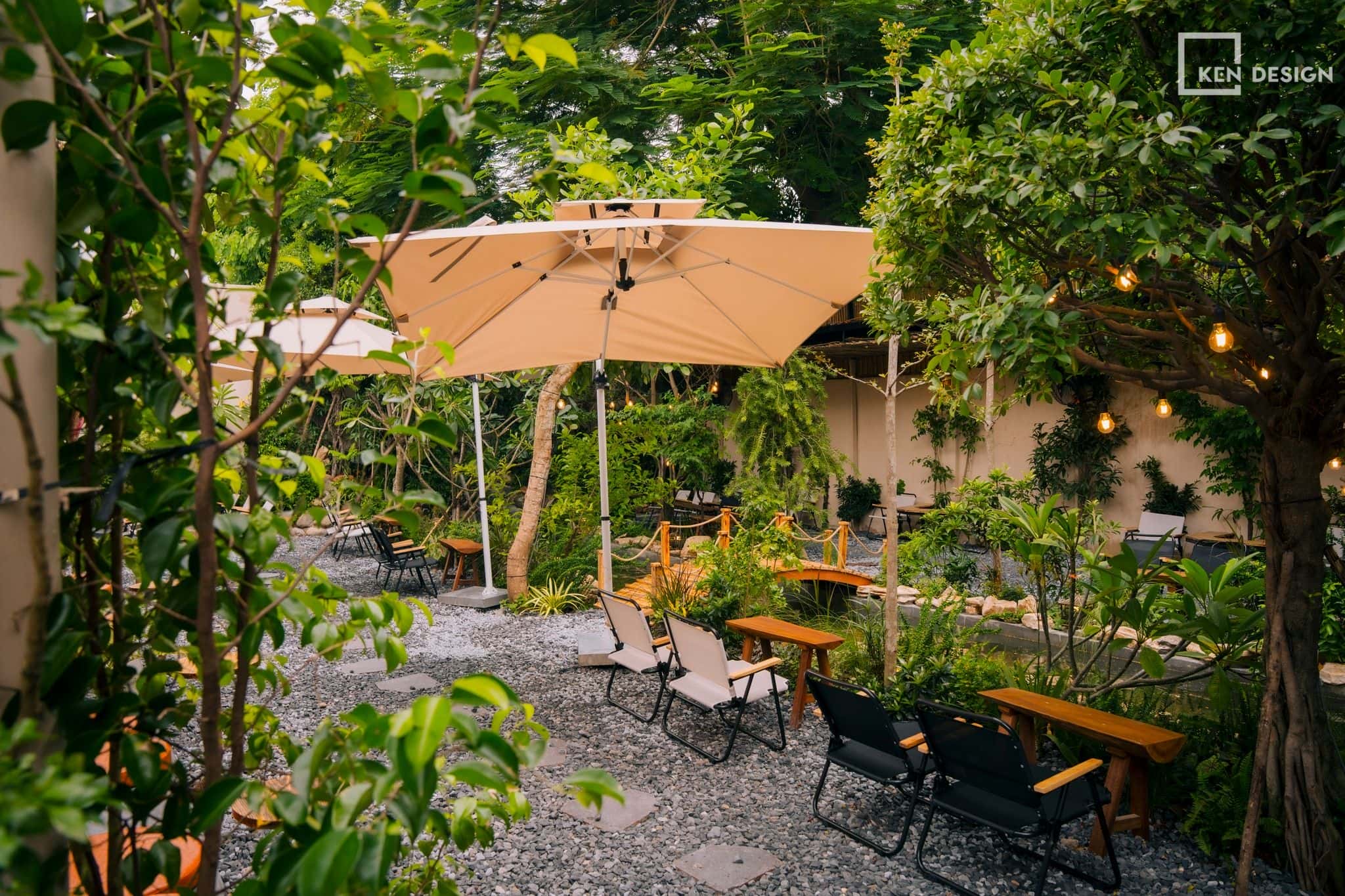 mo-hinh-cafe-san-vuon-thanh-cong (1)